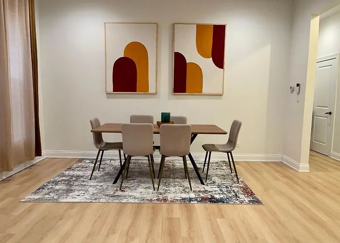 First Floor Condo In Chicago